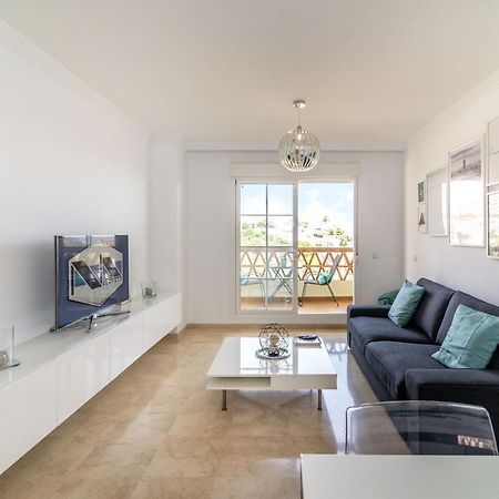Vb Swan 2Bdr Apartment Бенальмадена Экстерьер фото